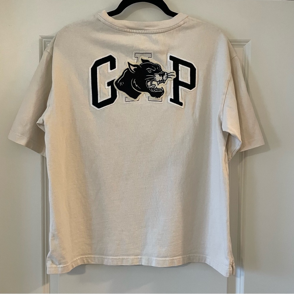 GAP x BKC Collegiate Square Tee (Size S)